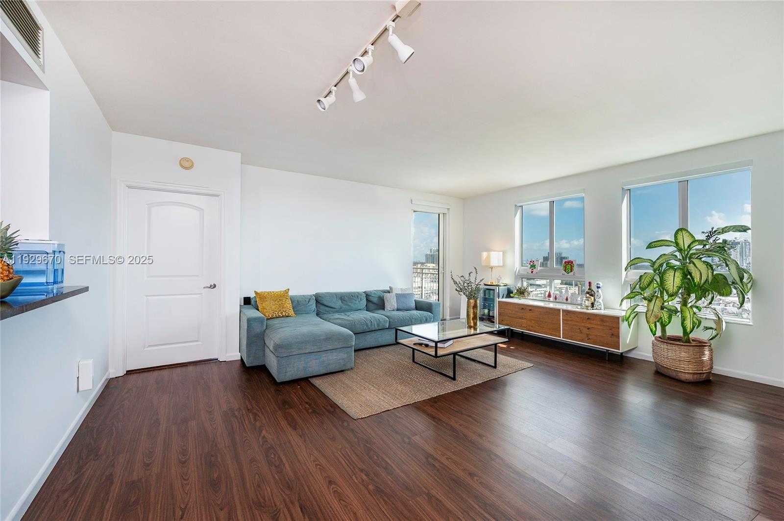 Small Image of 7350 SOUTH WEST 89TH ST #1702S, Miami Number 4