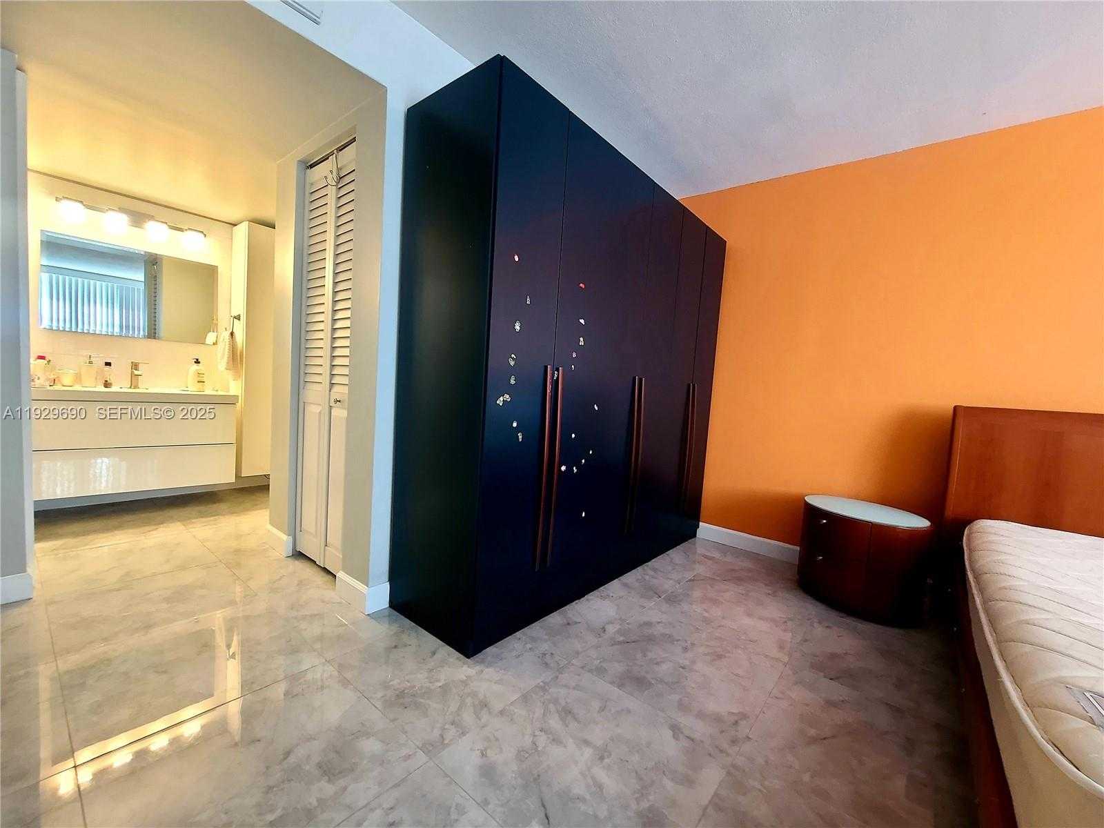 Small Image of 16565 NORTH EAST 26TH AVE #2B, North Miami Beach Number 20