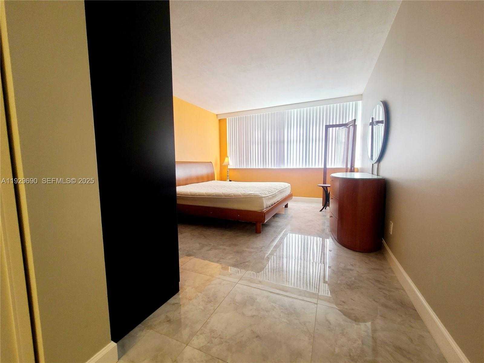 Small Image of 16565 NORTH EAST 26TH AVE #2B, North Miami Beach Number 21