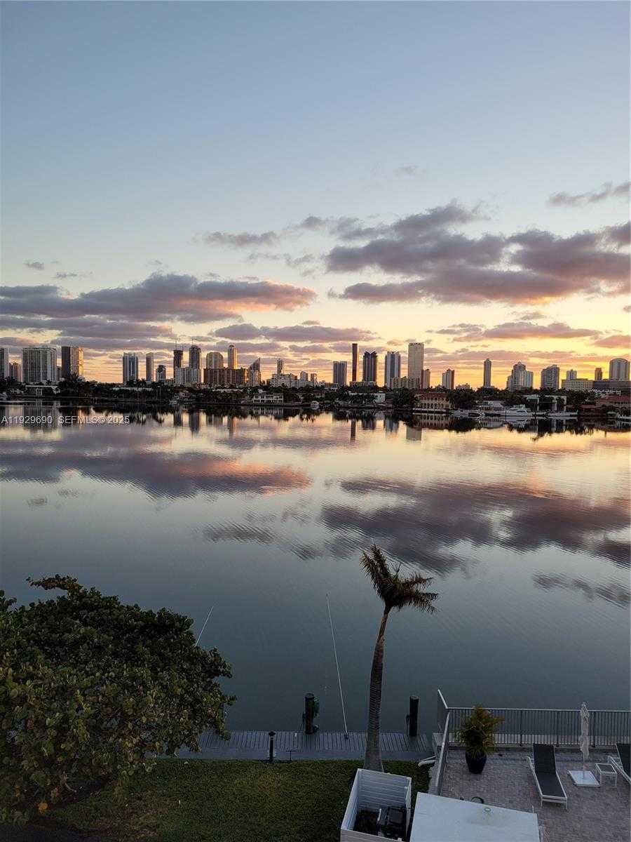 Small Image of 16565 NORTH EAST 26TH AVE #2B, North Miami Beach Number 24