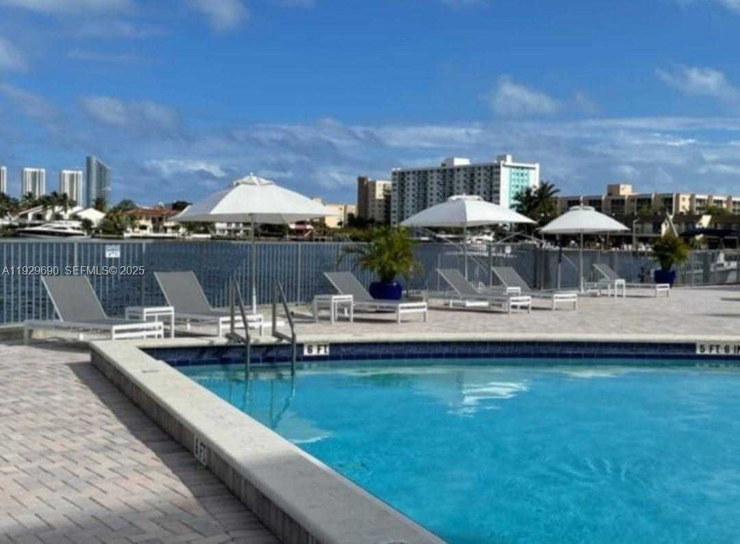 Small Image of 16565 NORTH EAST 26TH AVE #2B, North Miami Beach Number 31