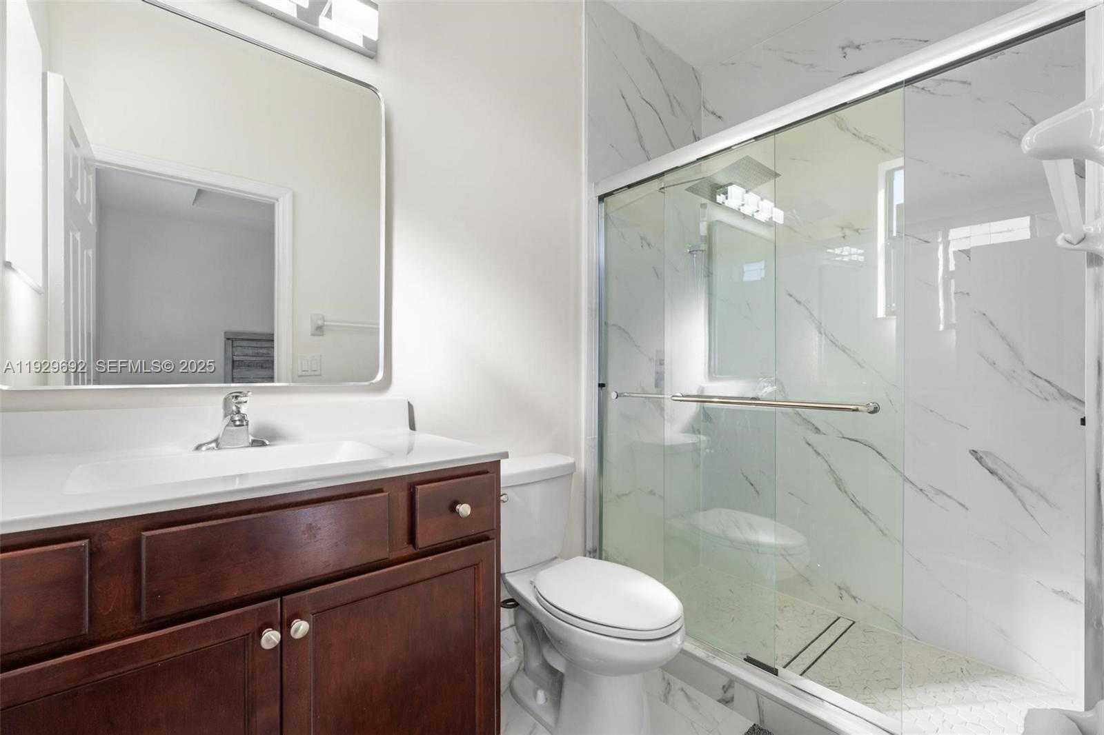 Small Image of 3272 WEST 92ND PL, Hialeah Number 20