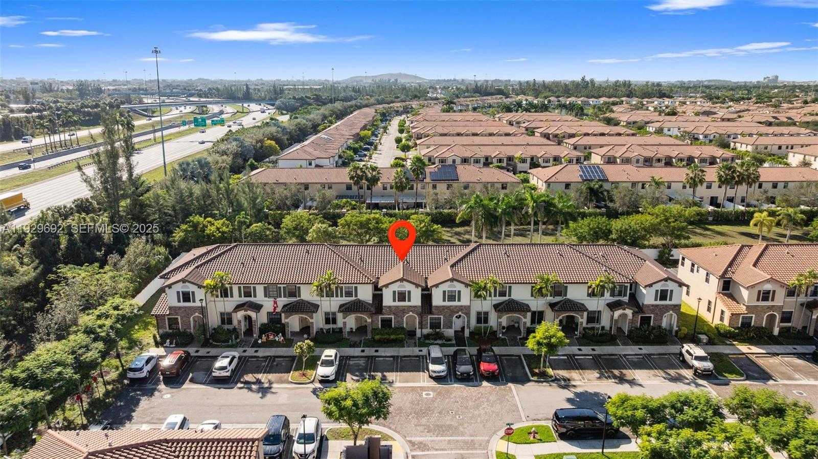 Small Image of 3272 WEST 92ND PL, Hialeah Number 27