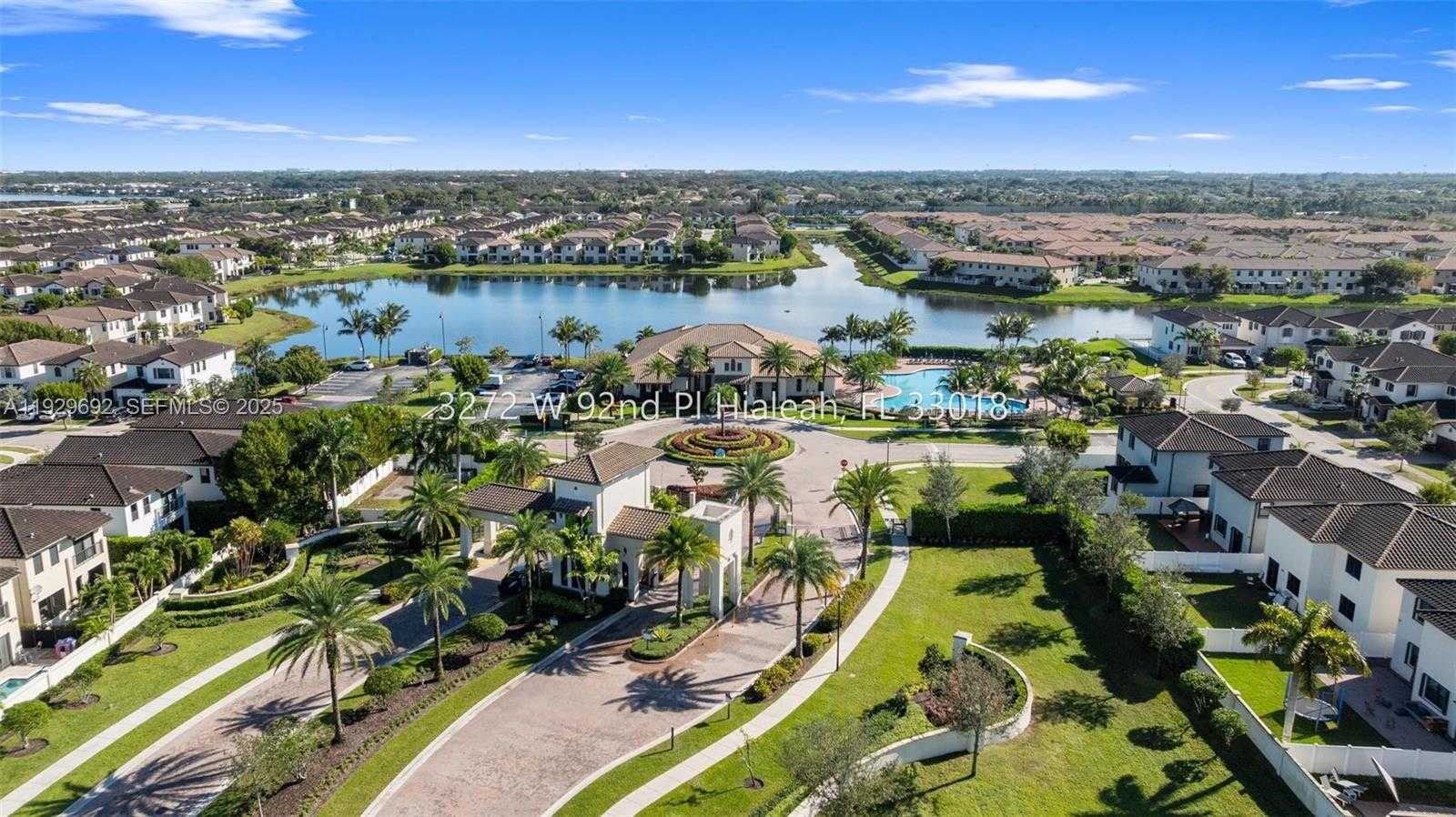 Small Image of 3272 WEST 92ND PL, Hialeah Number 37