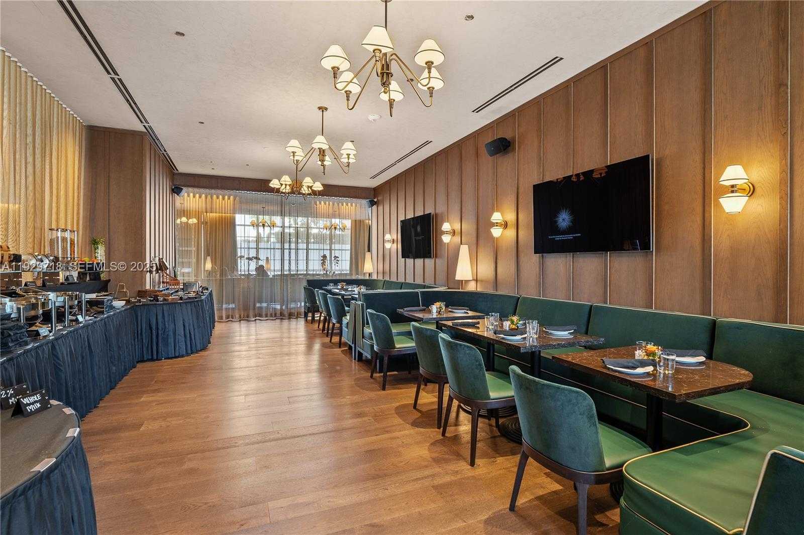 Small Image of 159 NORTH EAST 6TH ST #3811, Miami Number 24