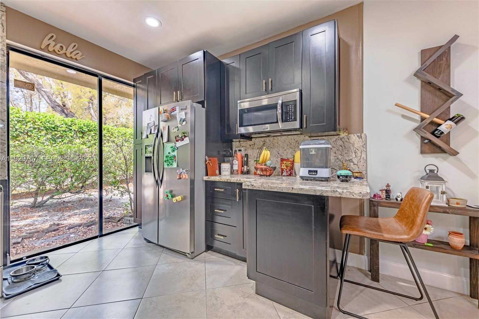 Small Image of 8097 ROYAL PALM CIR, Tamarac Number 15