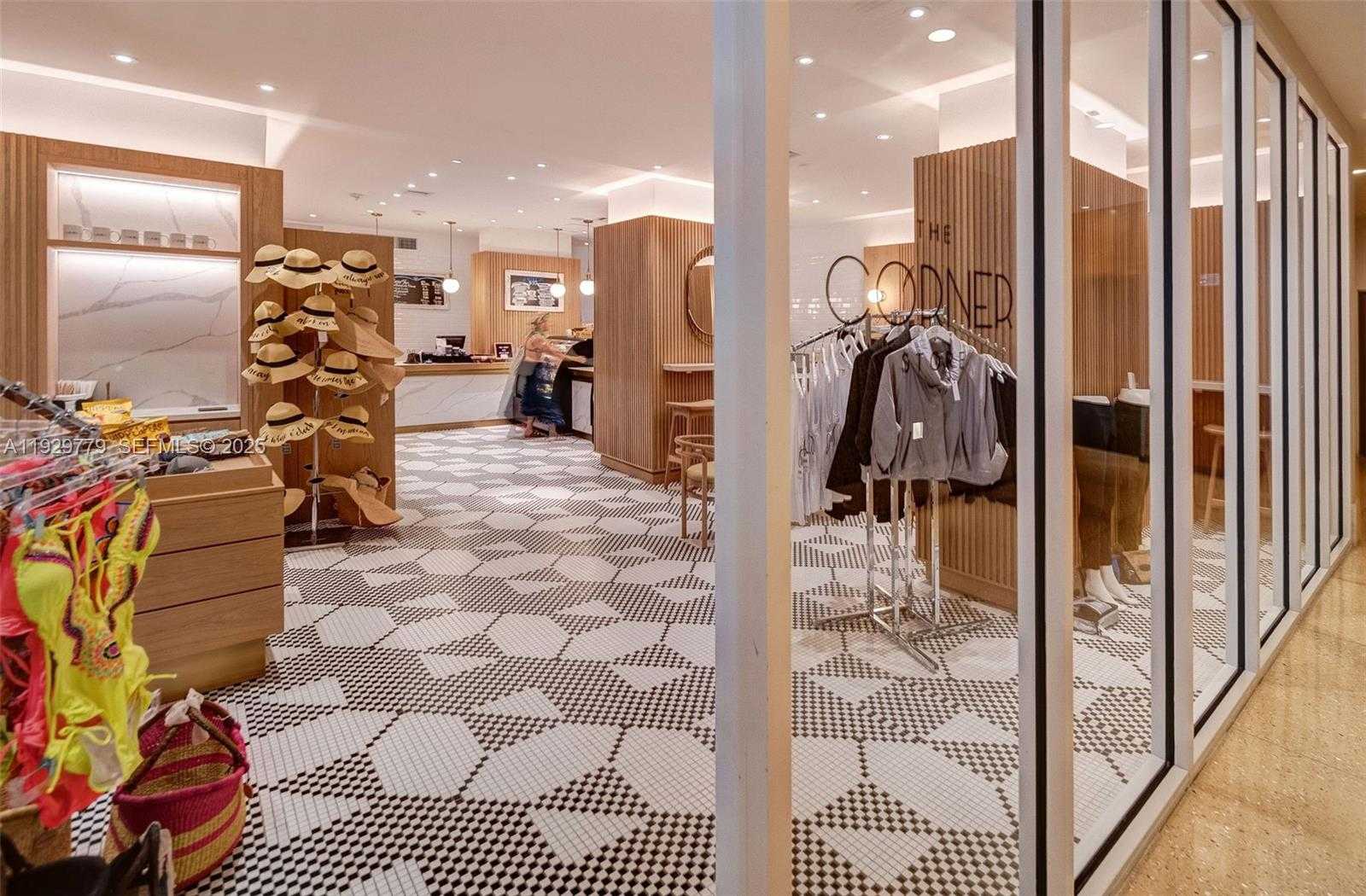 Small Image of 6801 COLLINS AVE #1110 (Door 1106), Miami Beach Number 31