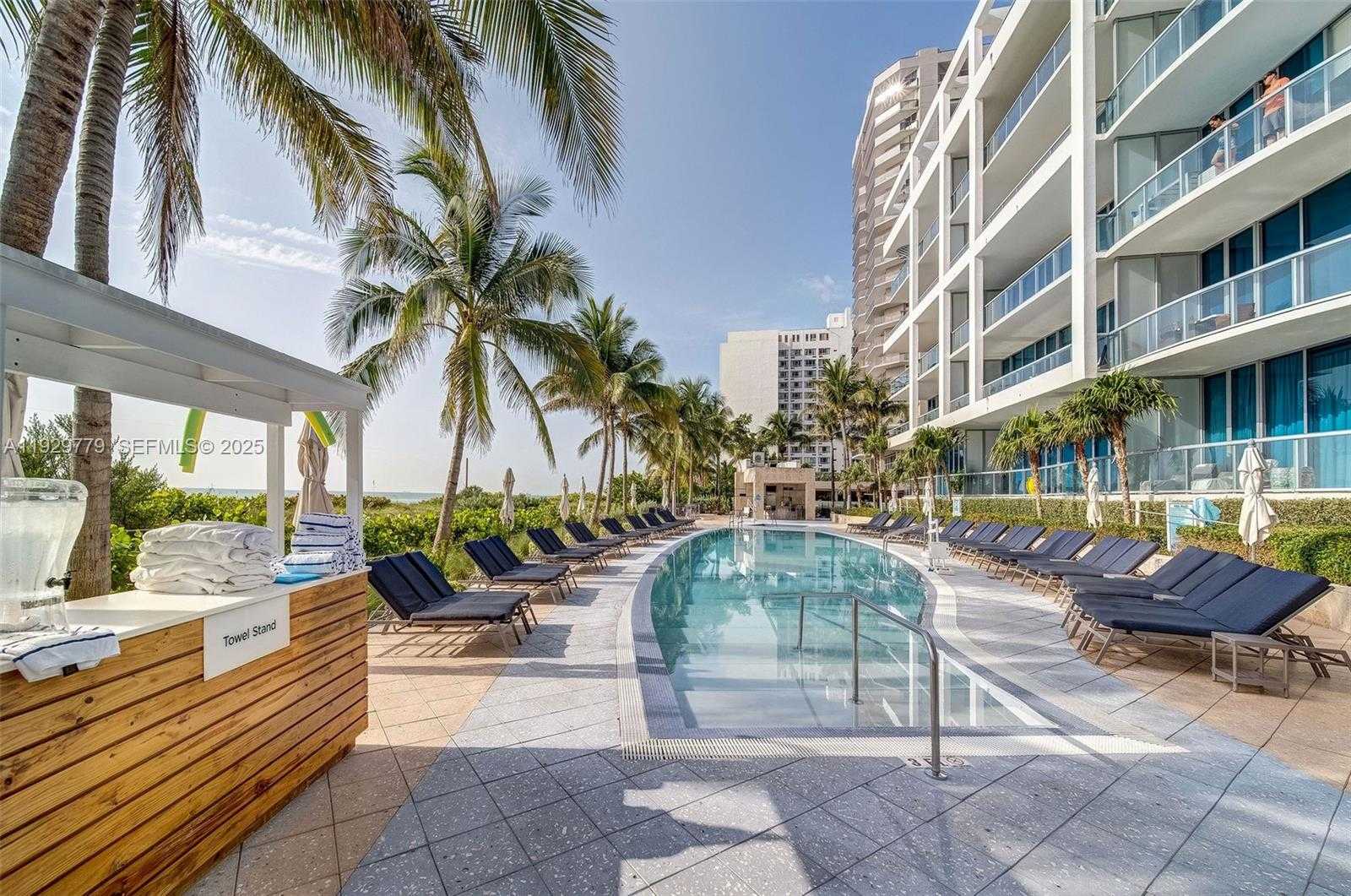Small Image of 6801 COLLINS AVE #1110 (Door 1106), Miami Beach Number 38