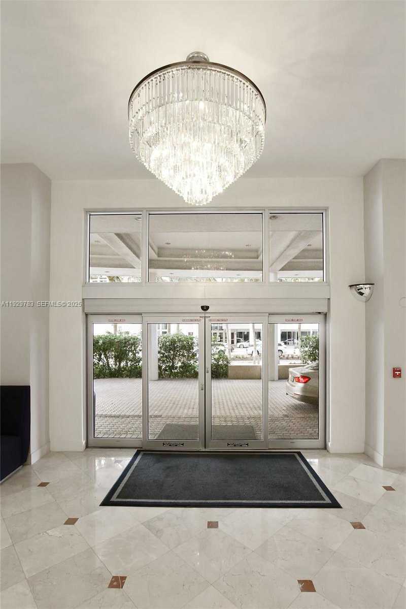 Small Image of 100 LINCOLN RD #1444, Miami Beach Number 25