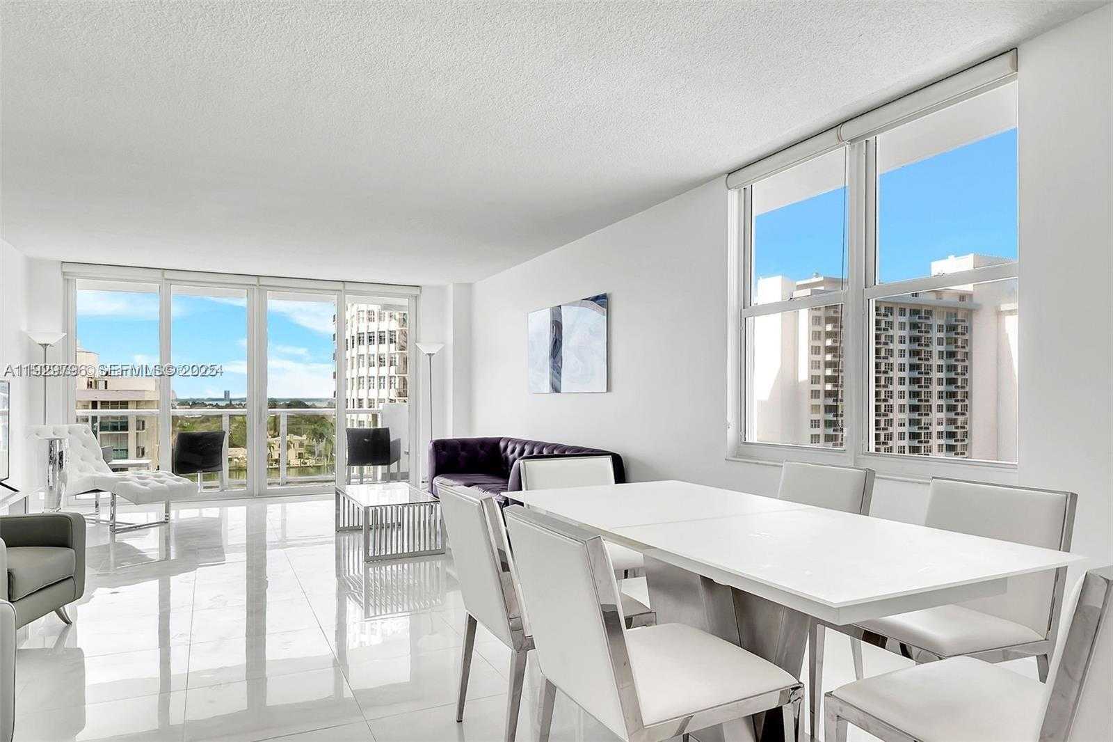Small Image of 5601 COLLINS AVE #925, Miami Beach Number 11