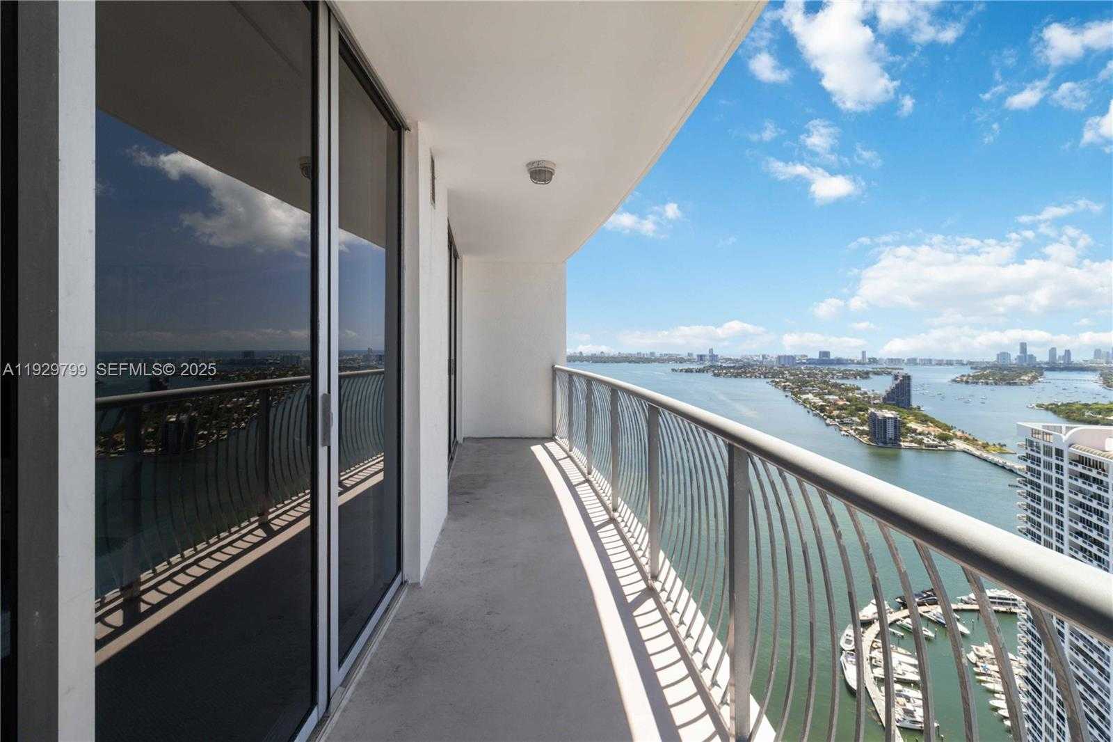 Small Image of 1750 NORTH BAYSHORE DR #4604, Miami Number 2