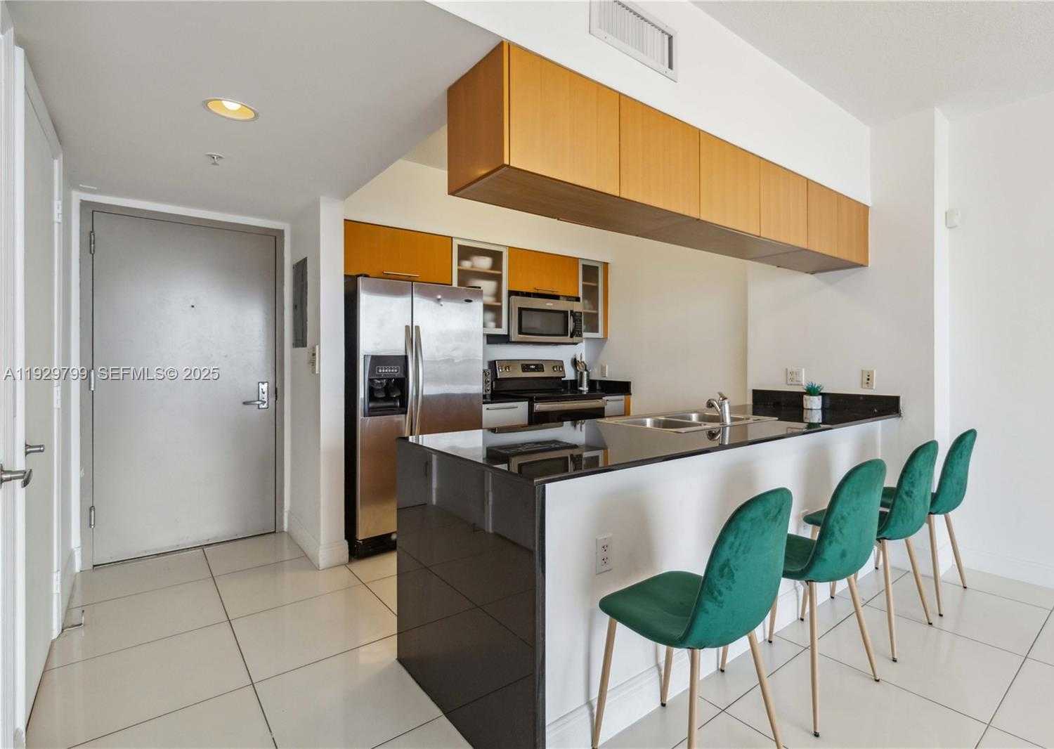 Small Image of 1750 NORTH BAYSHORE DR #4604, Miami Number 6