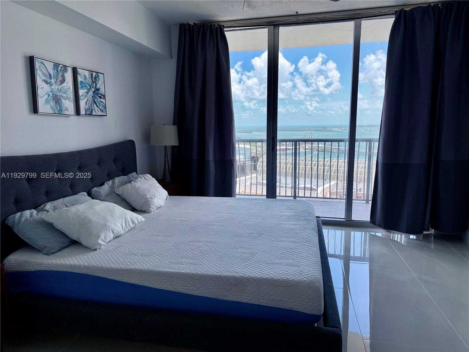 Small Image of 1750 NORTH BAYSHORE DR #4604, Miami Number 9