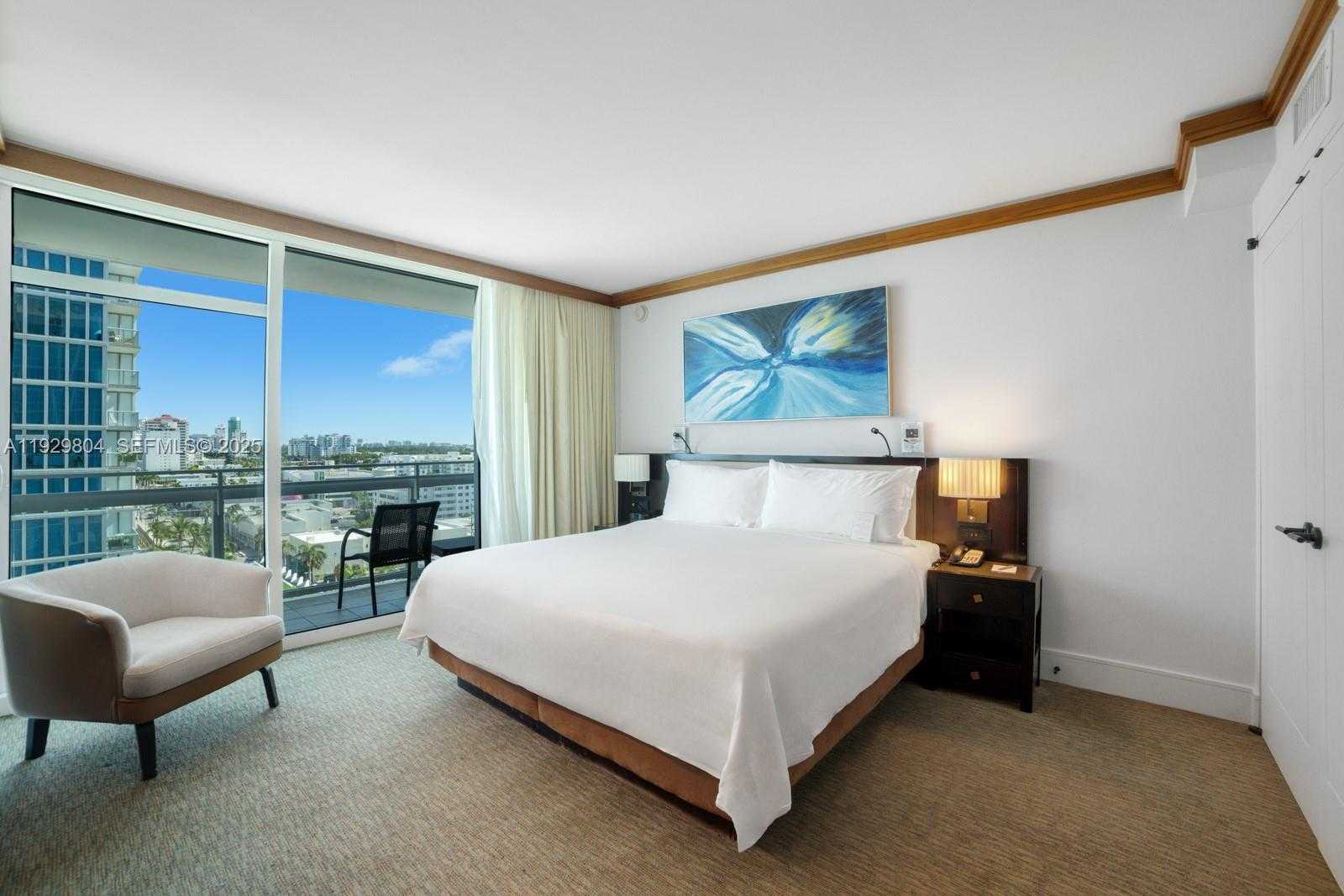 Small Image of 6801 COLLINS AVE #914, Miami Beach Number 15