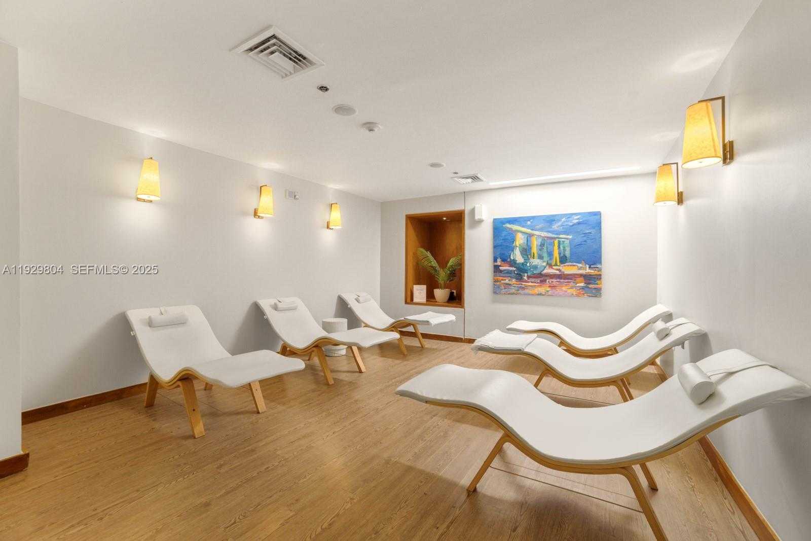 Small Image of 6801 COLLINS AVE #914, Miami Beach Number 30