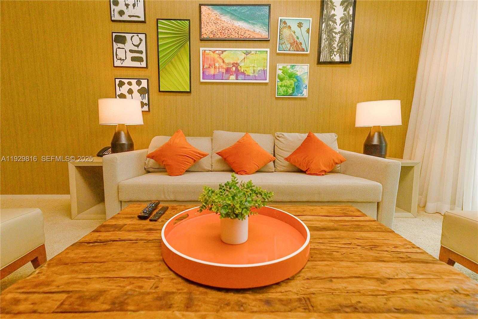 Imagen de Pequeño Objeto