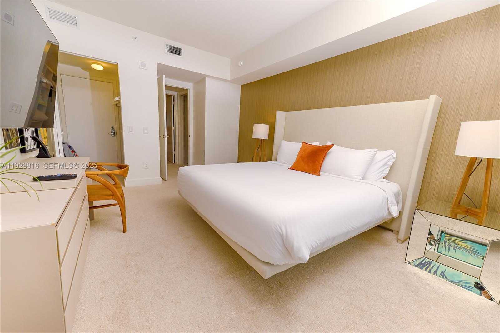 Imagen de Pequeño Objeto