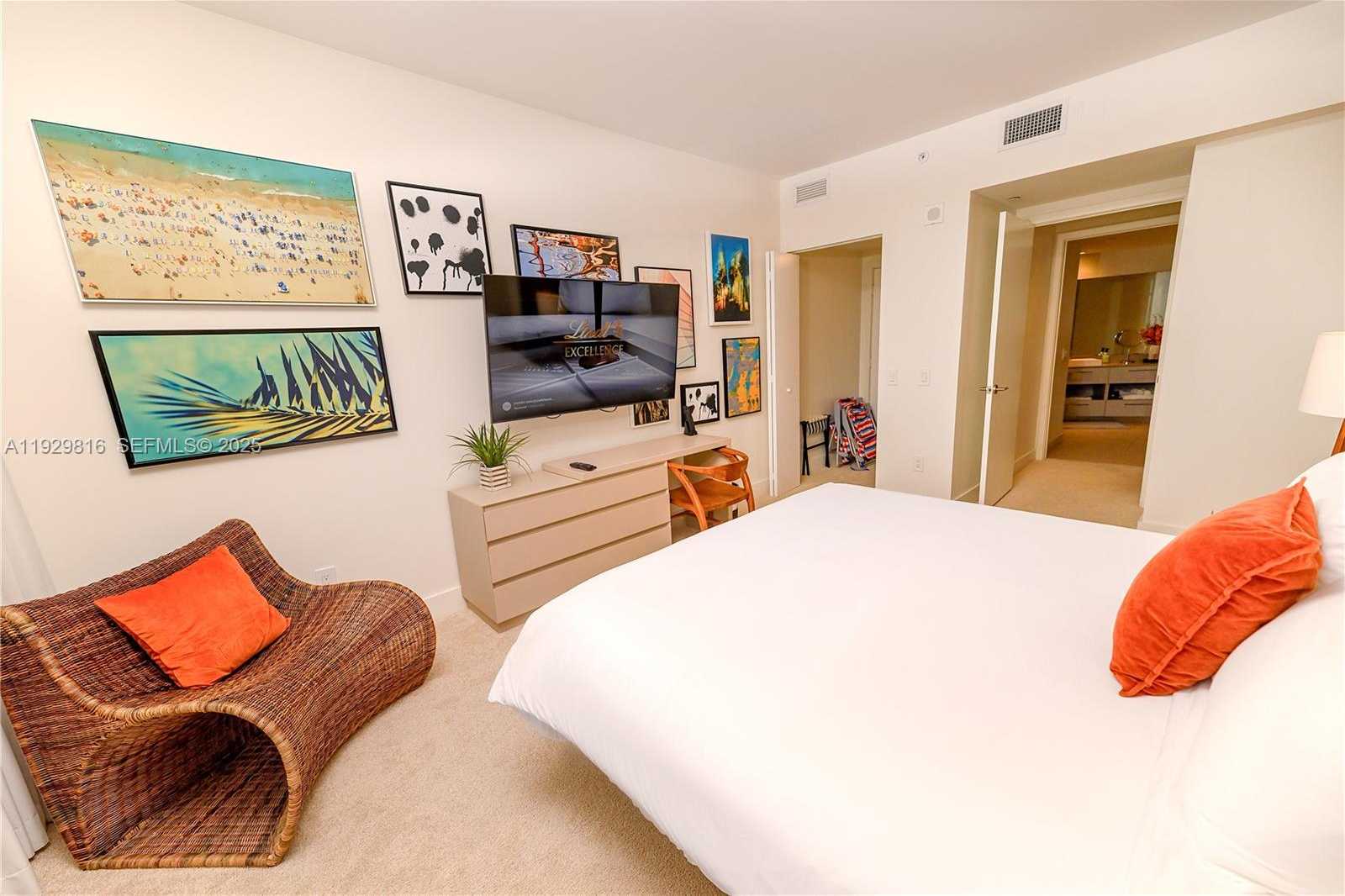 Imagen de Pequeño Objeto