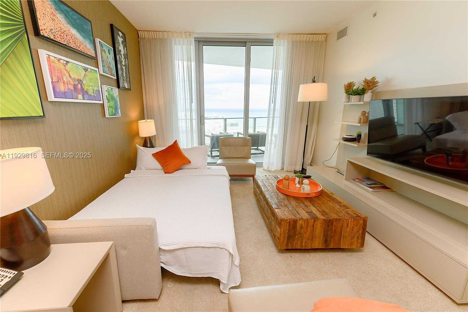 Imagen de Pequeño Objeto