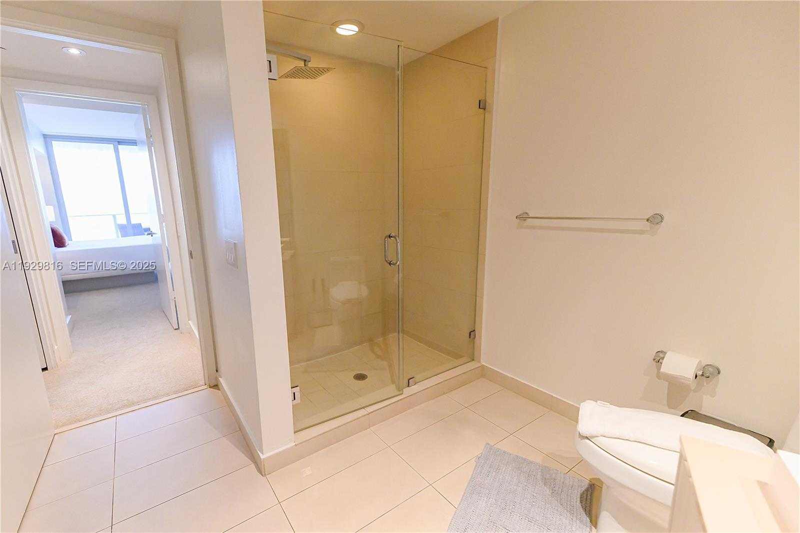 Imagen de Pequeño Objeto