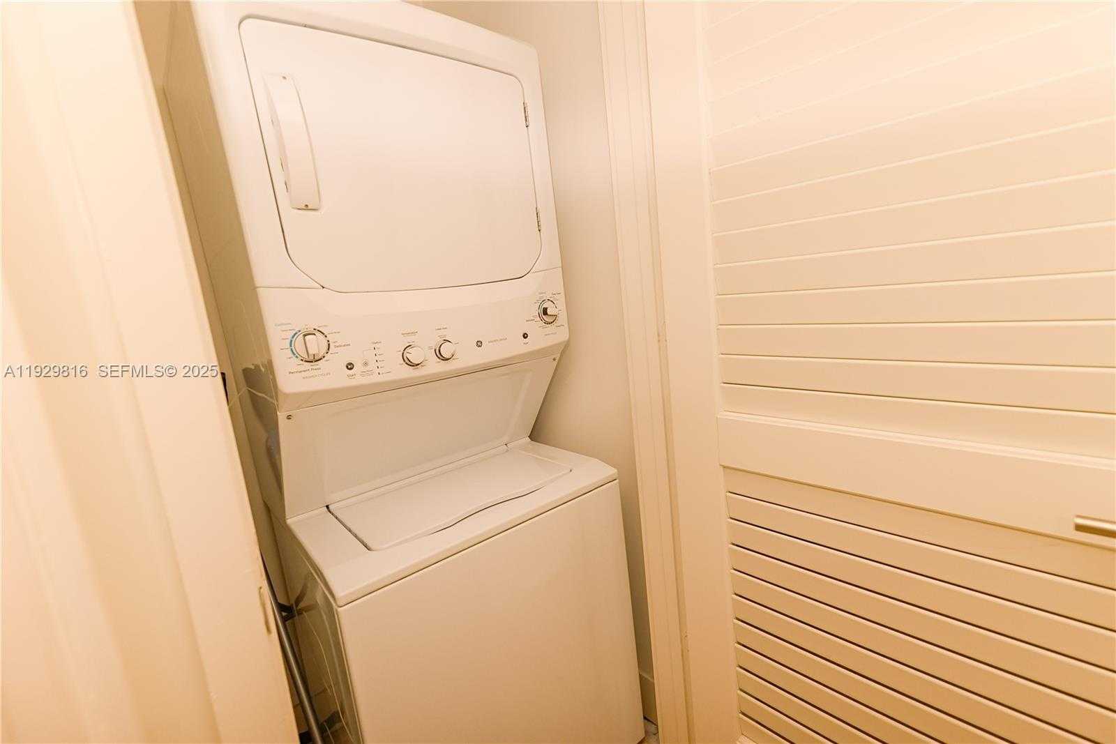 Imagen de Pequeño Objeto