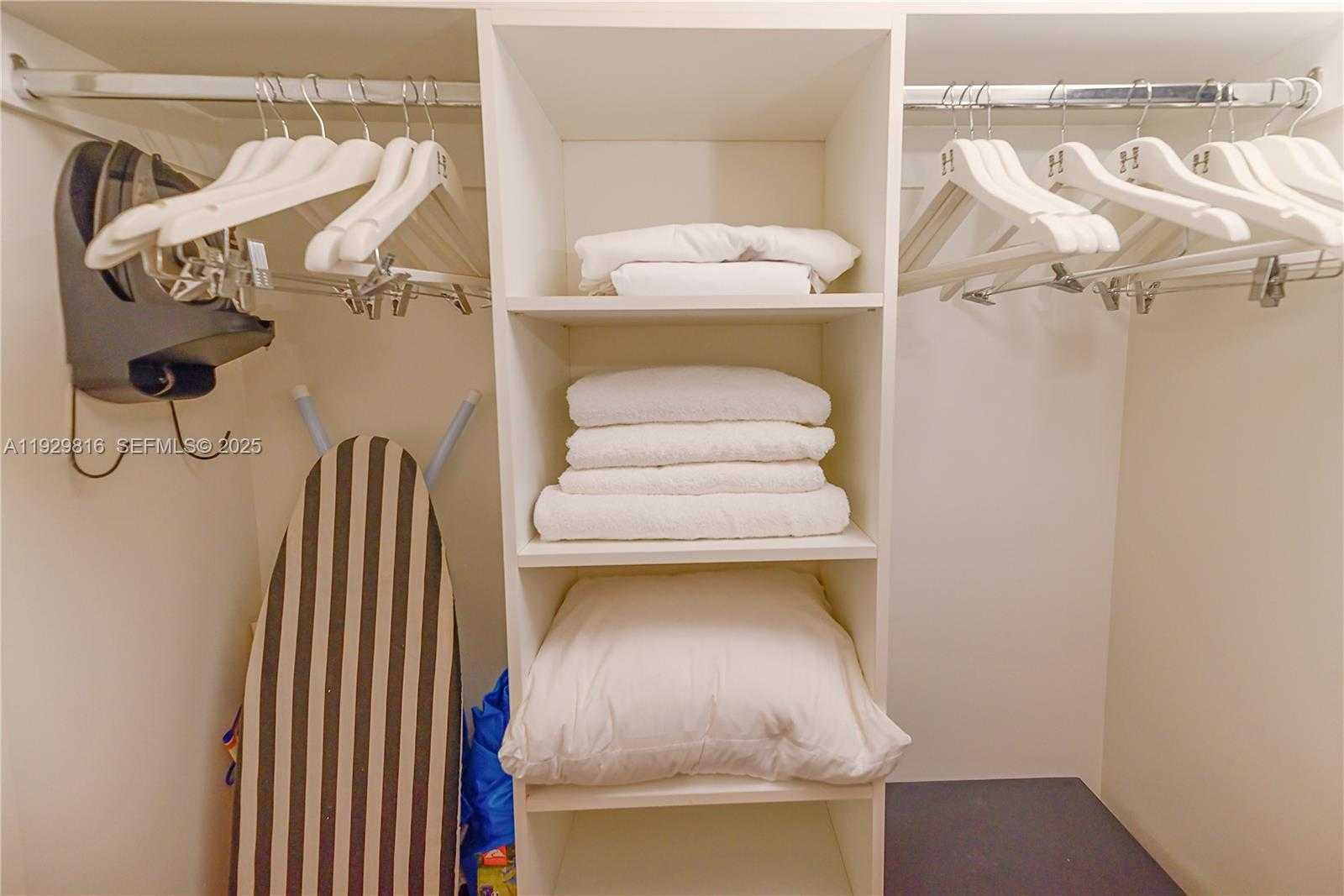 Imagen de Pequeño Objeto