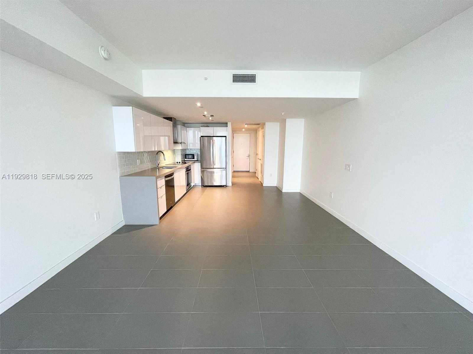 Imagen de Pequeño Objeto