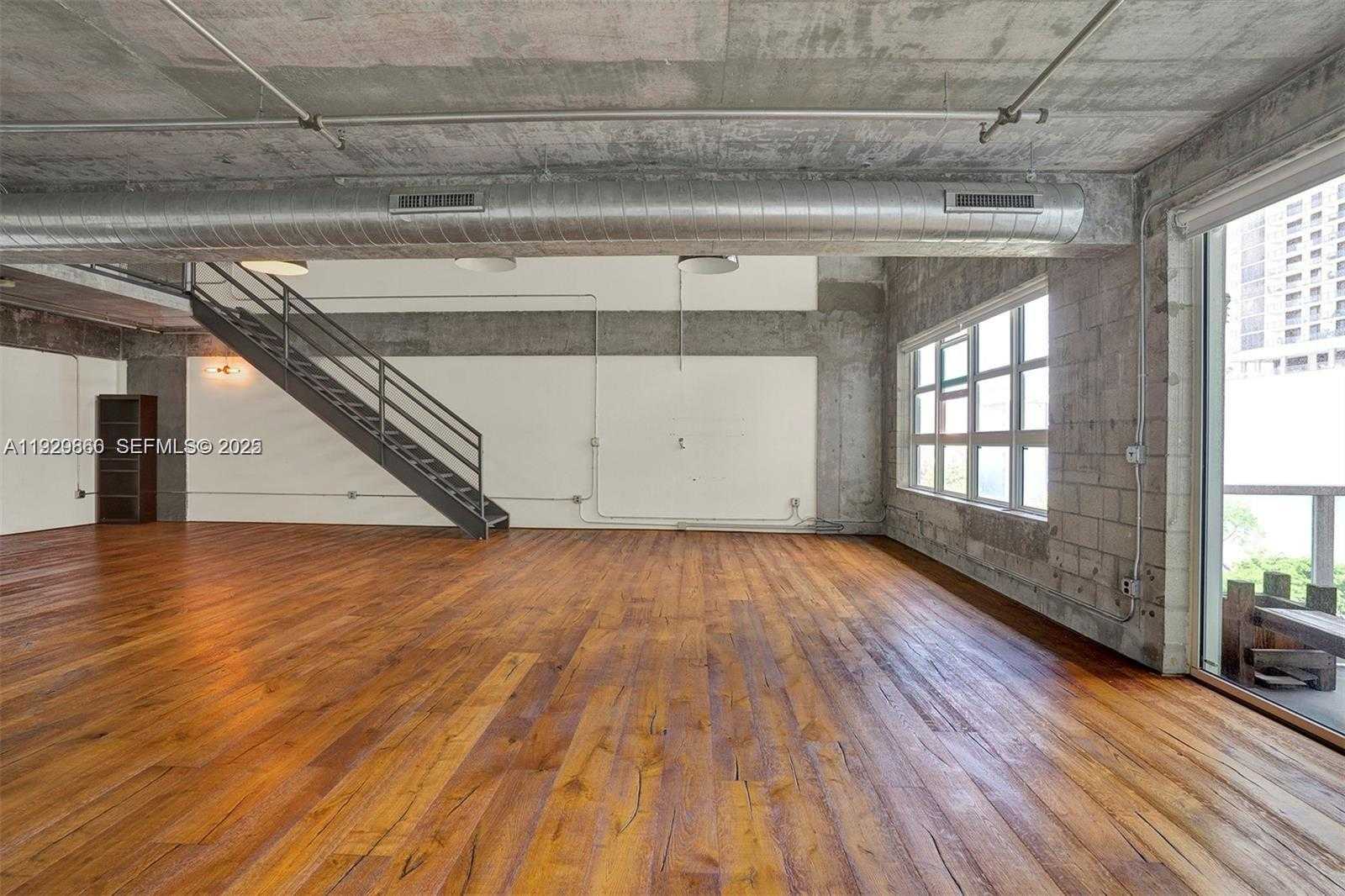 Small Image of 1749 NORTH EAST MIAMI CT #515, Miami Number 25