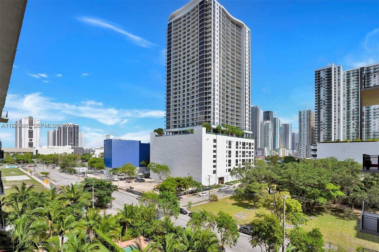 Small Image of 1749 NORTH EAST MIAMI CT #515, Miami Number 26