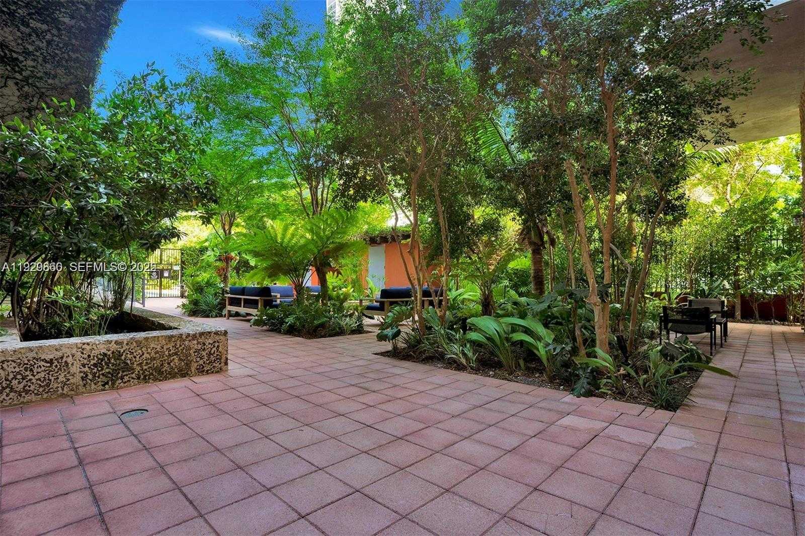 Small Image of 1749 NORTH EAST MIAMI CT #515, Miami Number 33