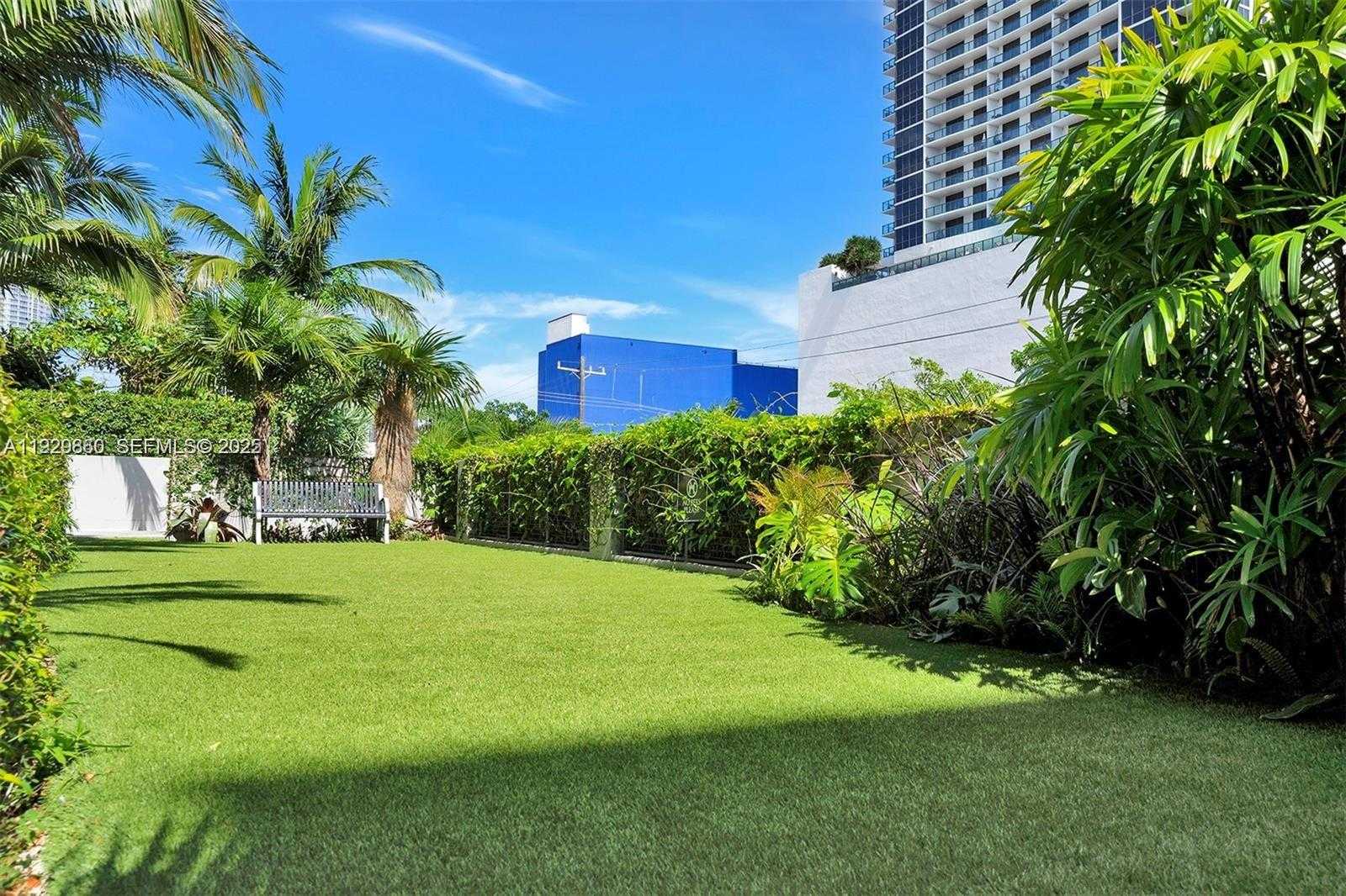 Small Image of 1749 NORTH EAST MIAMI CT #515, Miami Number 37