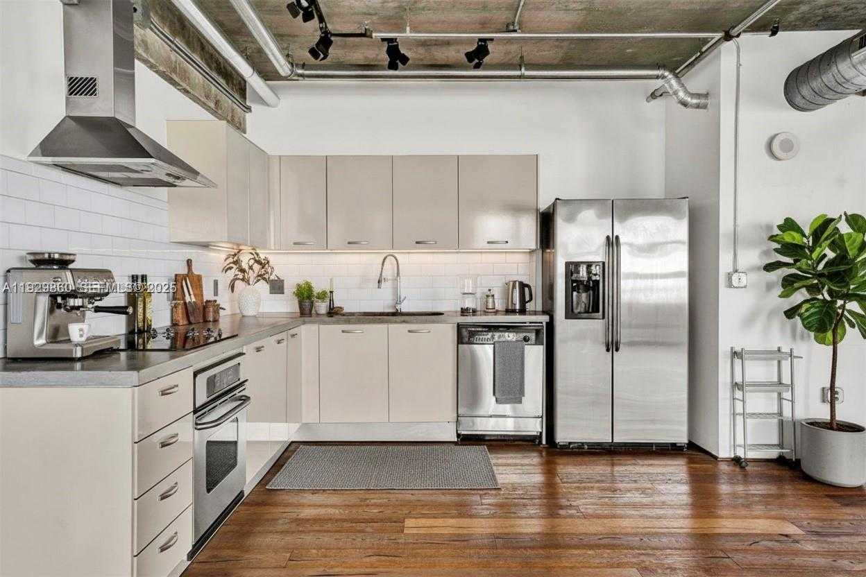 Small Image of 1749 NORTH EAST MIAMI CT #515, Miami Number 6