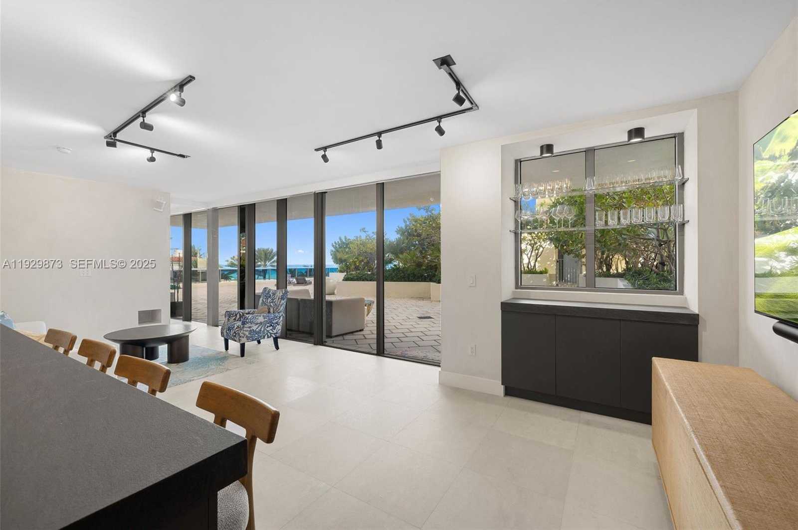 Small Image of 5875 COLLINS AVE #501, Miami Beach Number 6