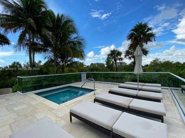 Small Image of 400 SOUTH POINTE DR #2105, Miami Beach Number 28