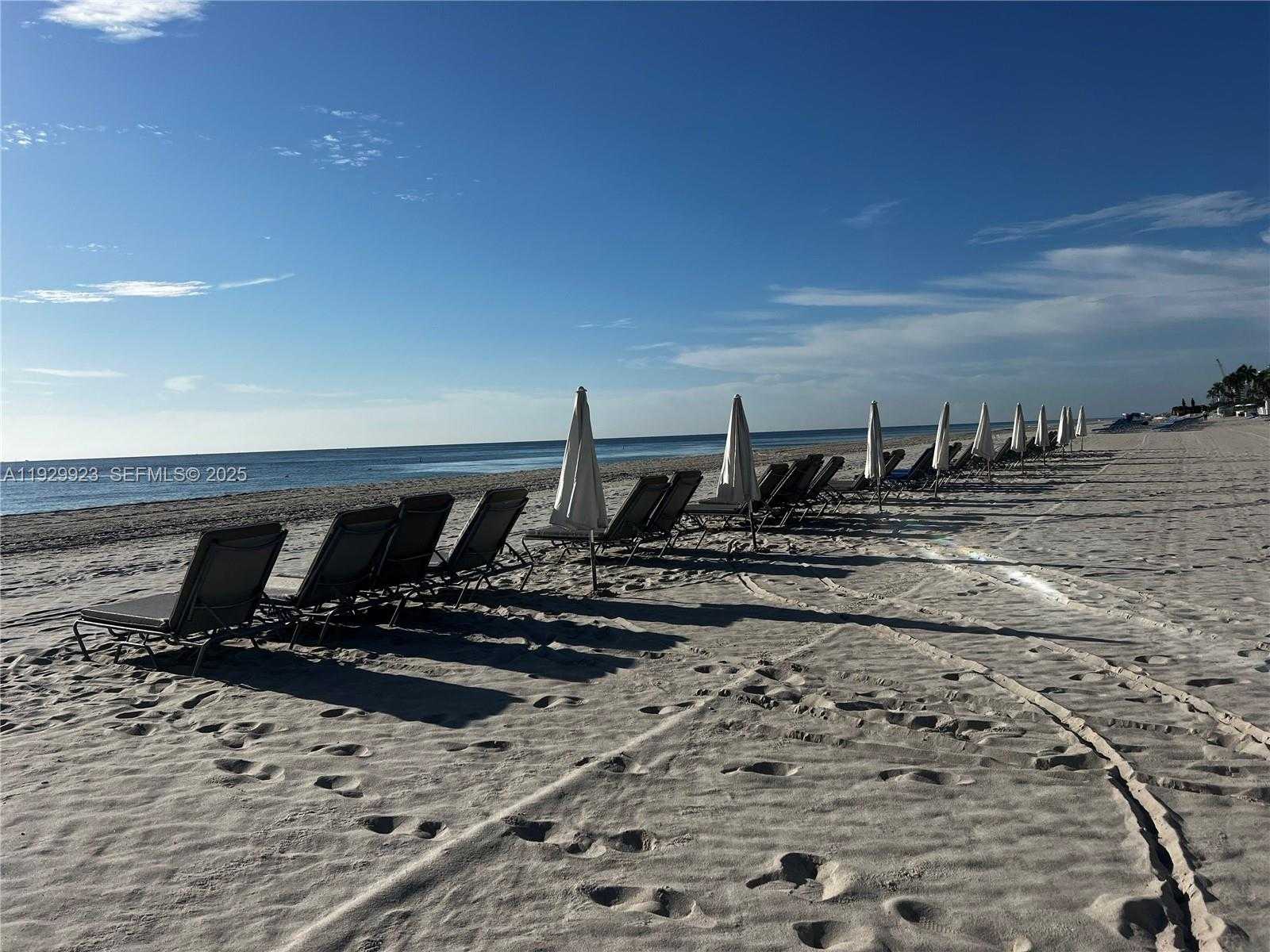 Imagen de Pequeño Objeto