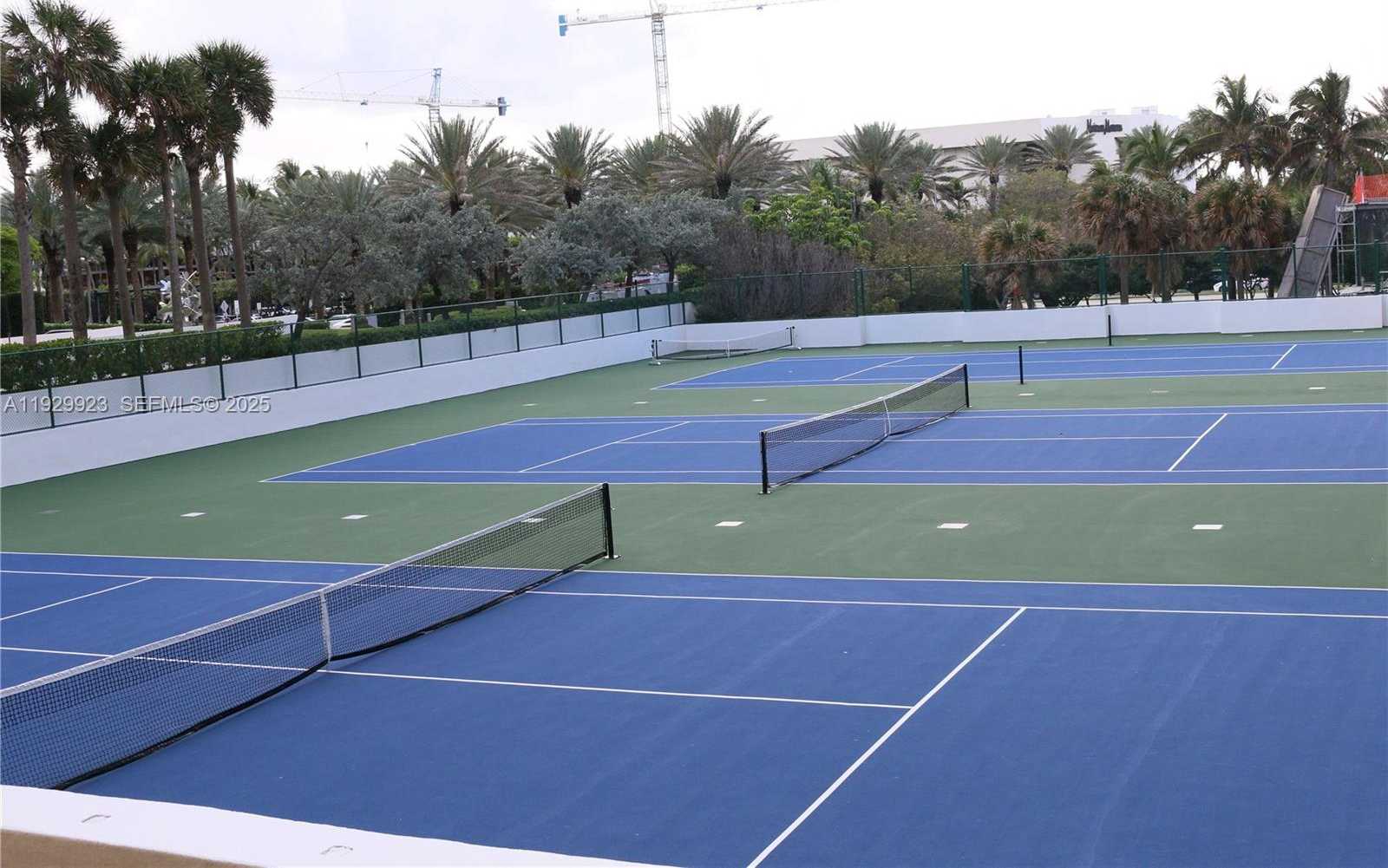 Imagen de Pequeño Objeto