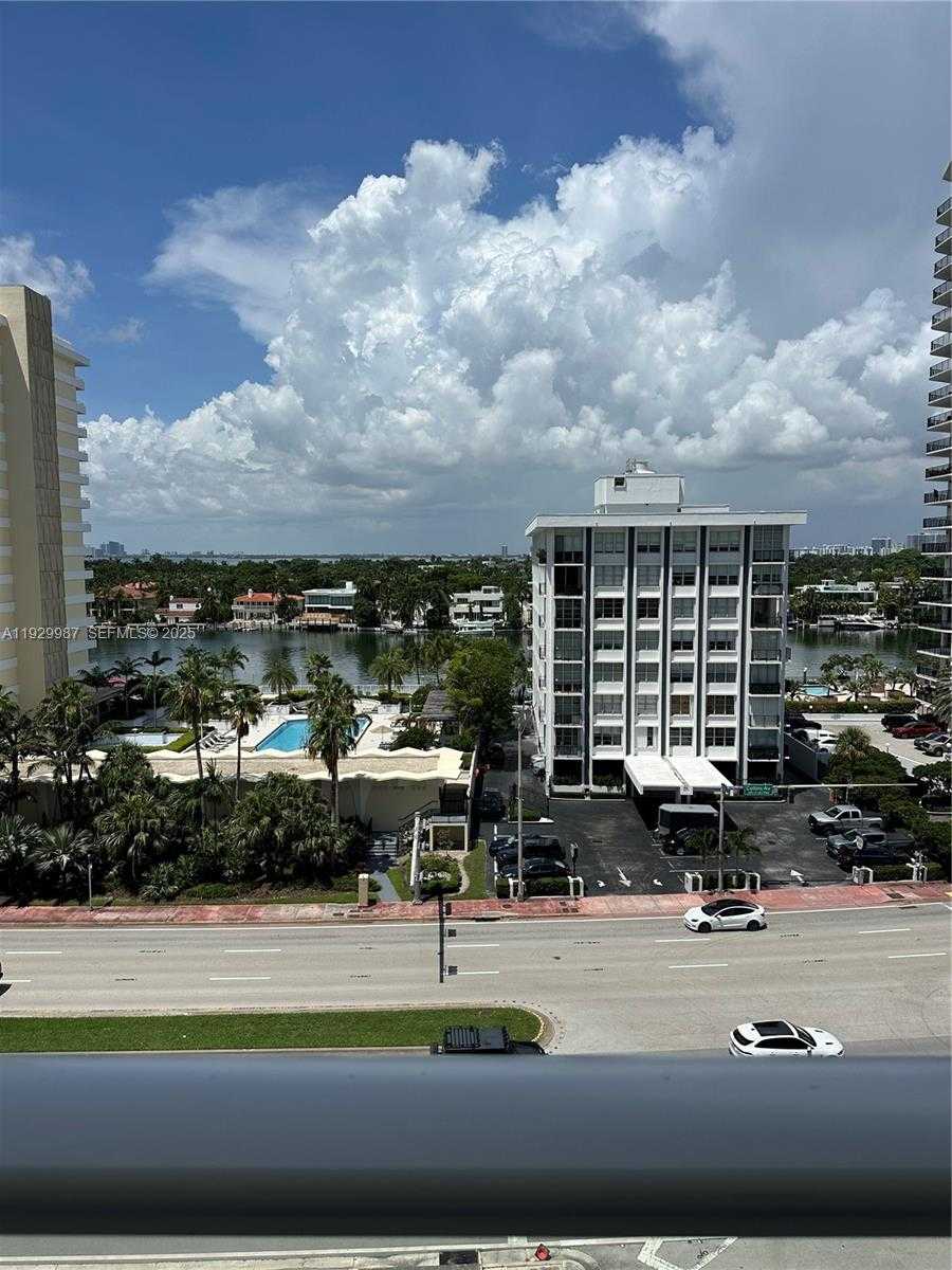 Small Image of 5601 COLLINS AVE #622, Miami Beach Number 12