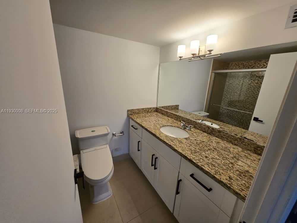 Small Image of 18061 BISCAYNE BLVD #1201, Aventura Number 7