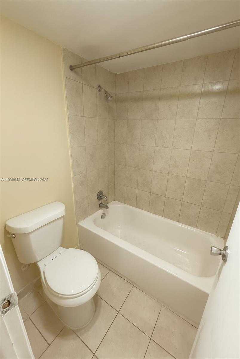 Small Image of 20301 WEST COUNTRY CLUB DR #1630, Aventura Number 16