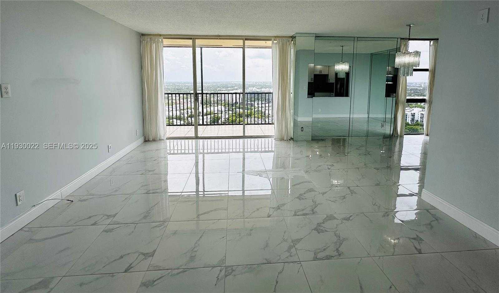 Small Image of 20335 WEST COUNTRY CLUB DR #2601, Aventura Number 2