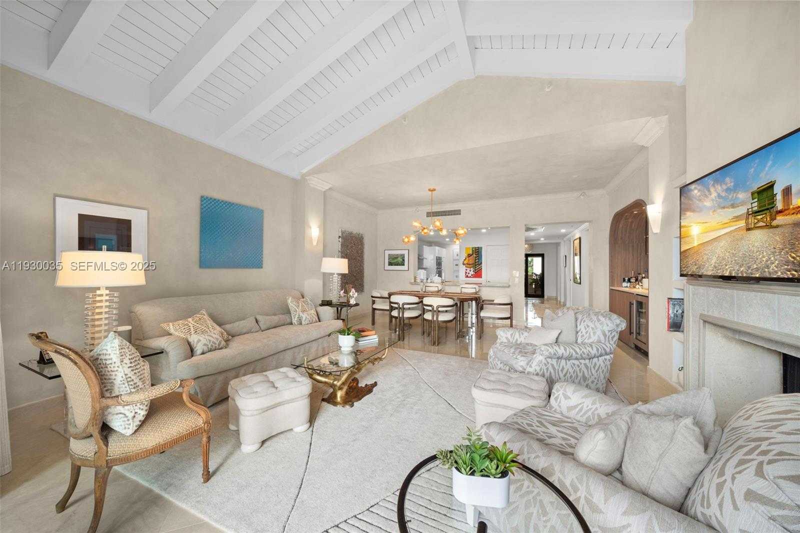Small Image of 2245 FISHER ISLAND DR #3405, Miami Beach Number 12