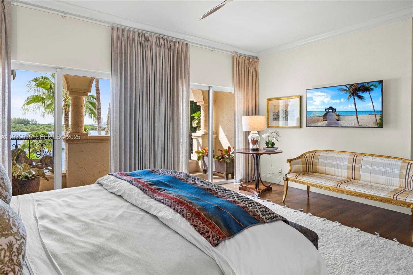 Small Image of 2245 FISHER ISLAND DR #3405, Miami Beach Number 23