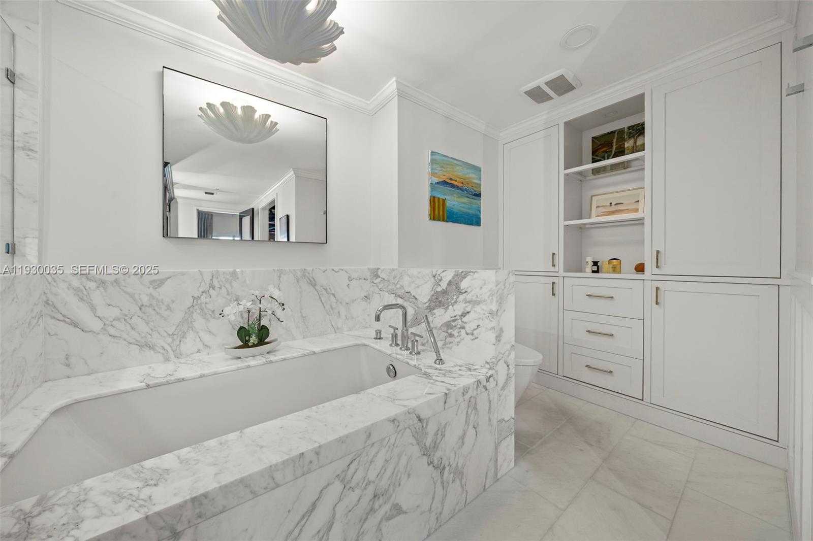 Small Image of 2245 FISHER ISLAND DR #3405, Miami Beach Number 32