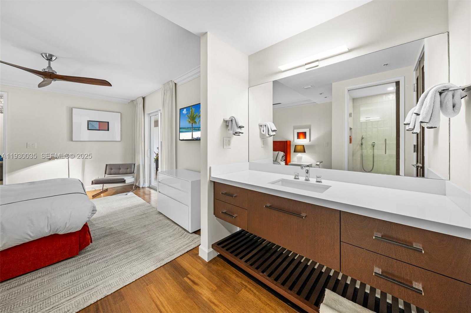 Small Image of 2245 FISHER ISLAND DR #3405, Miami Beach Number 36