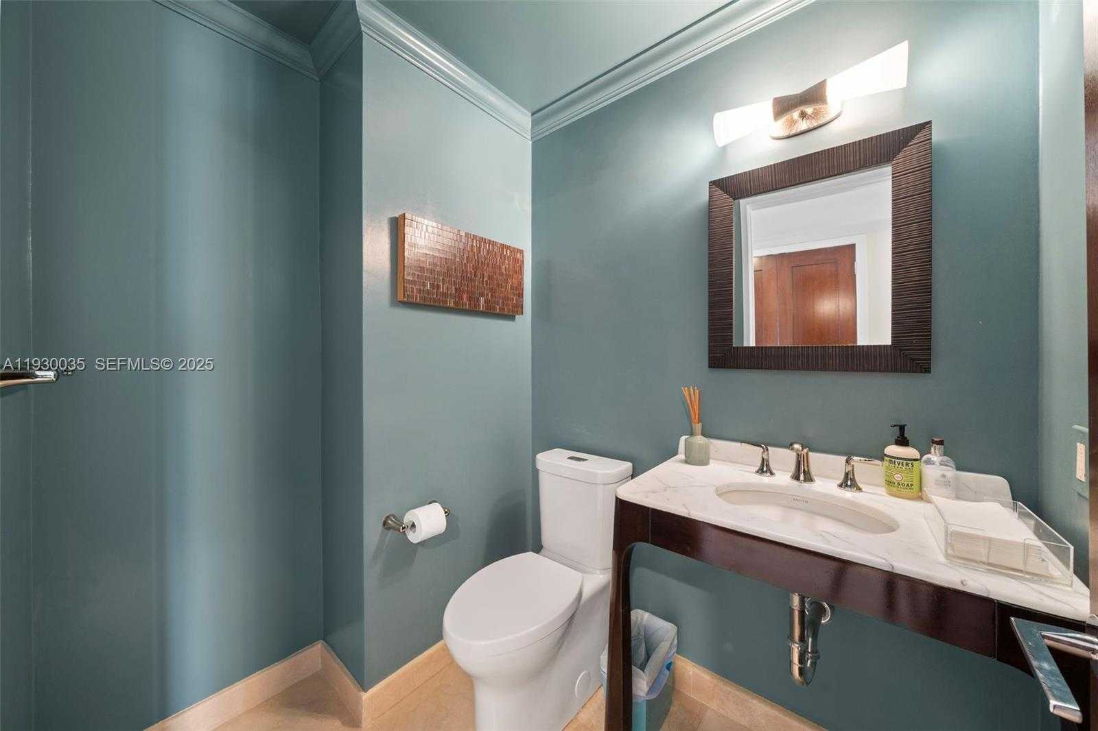 Small Image of 2245 FISHER ISLAND DR #3405, Miami Beach Number 42