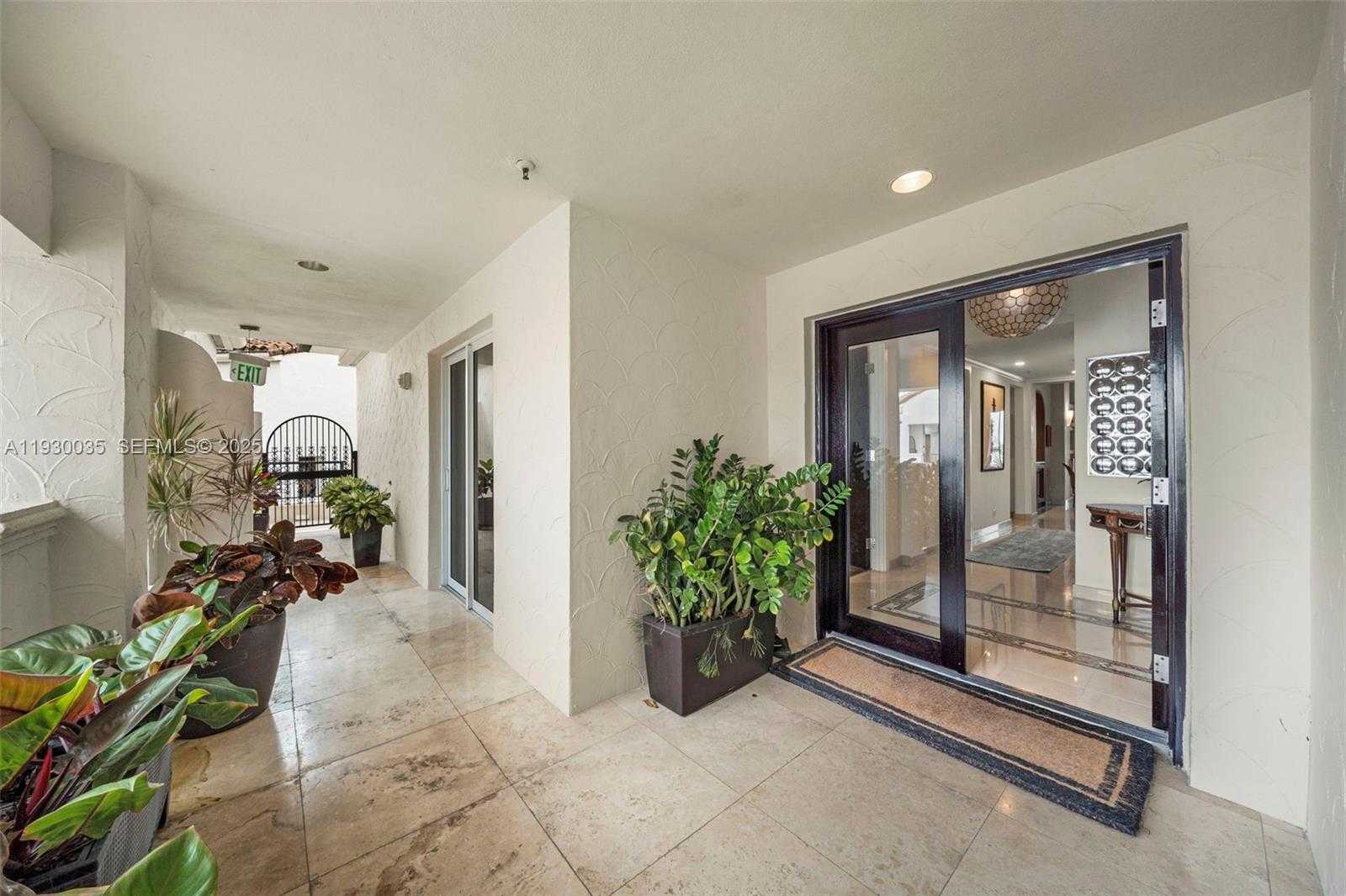 Small Image of 2245 FISHER ISLAND DR #3405, Miami Beach Number 45