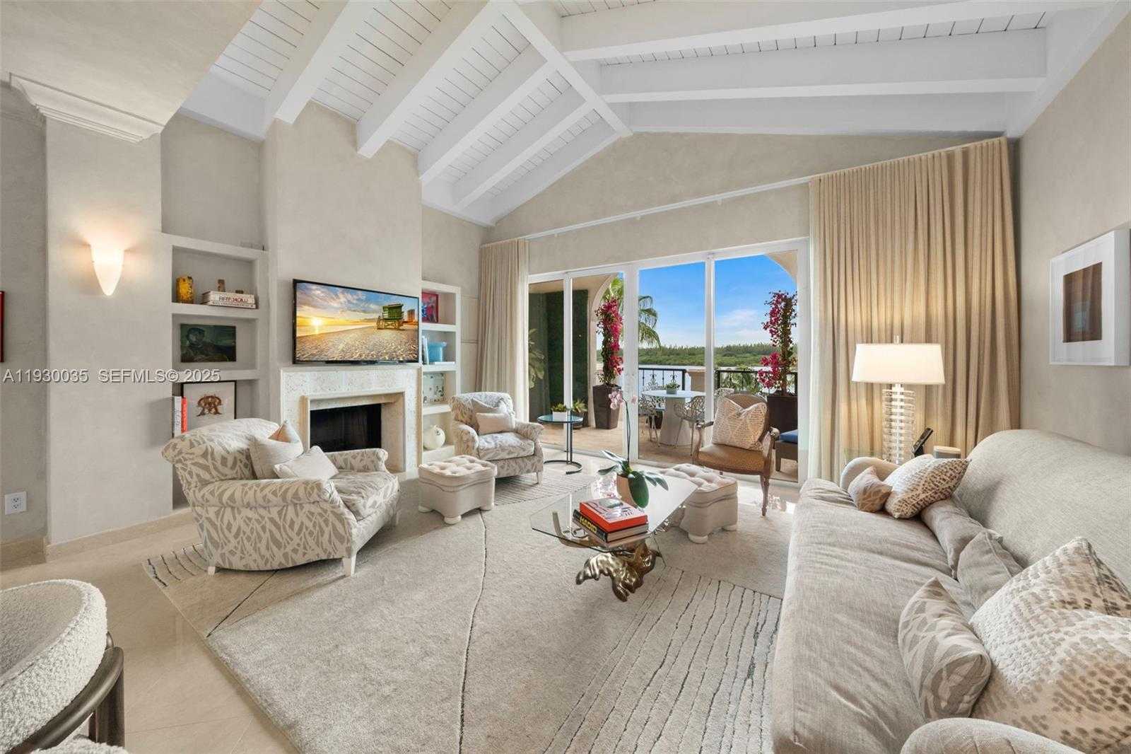 Small Image of 2245 FISHER ISLAND DR #3405, Miami Beach Number 5