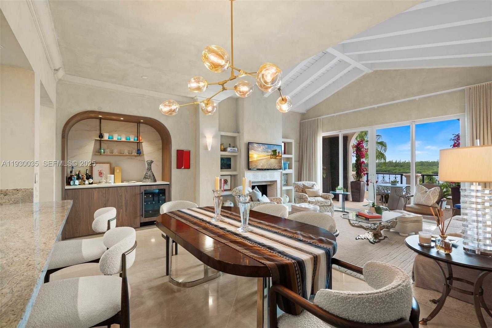 Small Image of 2245 FISHER ISLAND DR #3405, Miami Beach Number 9