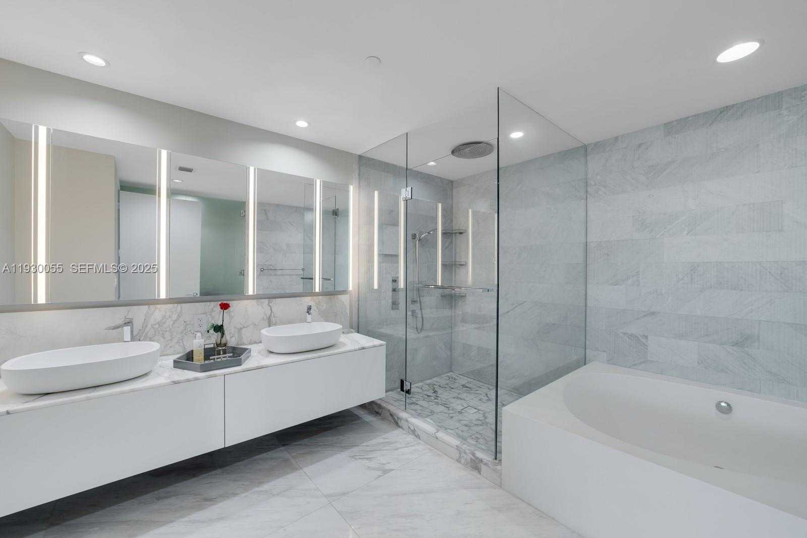 Small Image of 10203 COLLINS AVE #201, Bal Harbour Number 14