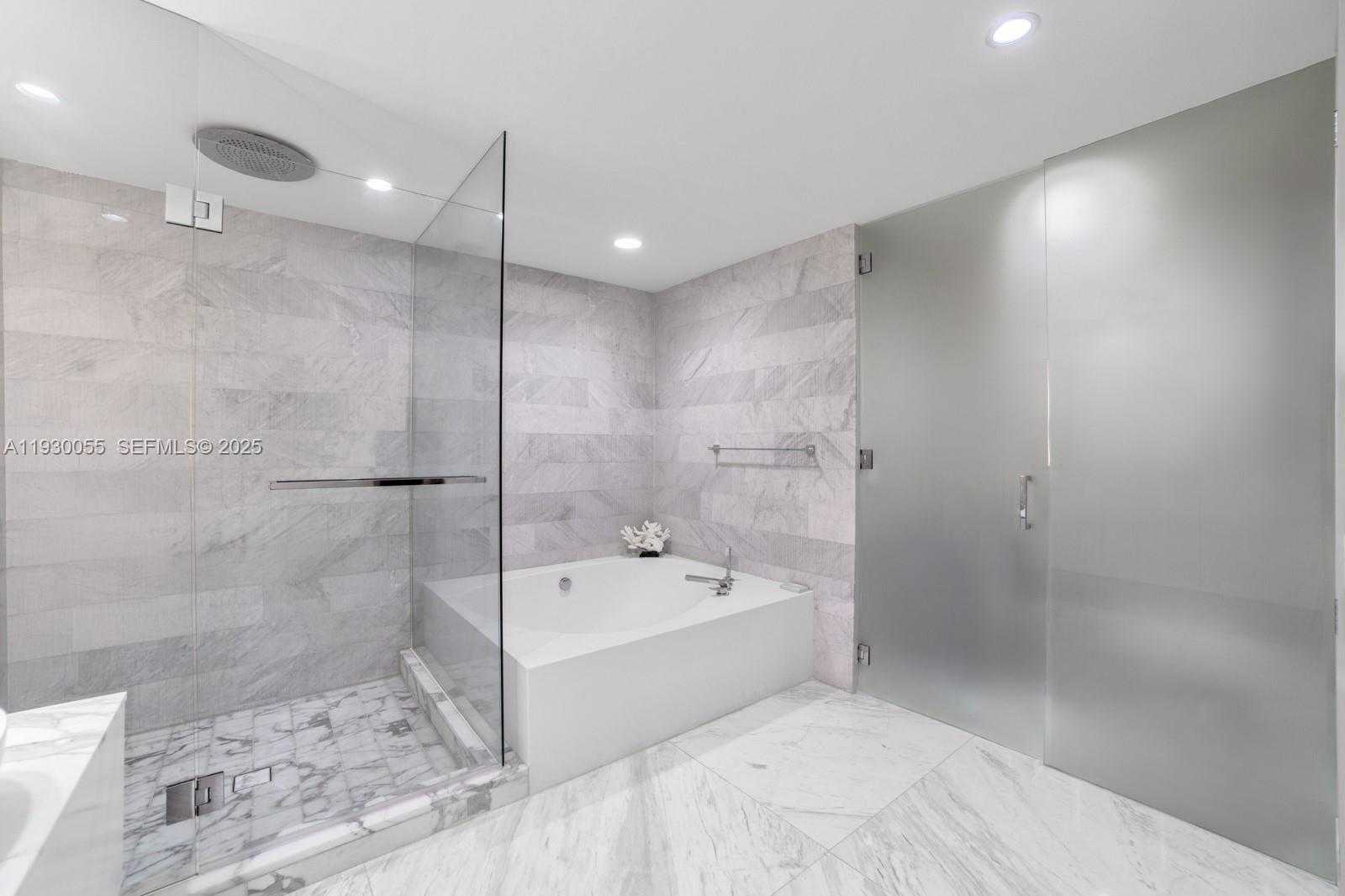 Small Image of 10203 COLLINS AVE #201, Bal Harbour Number 16